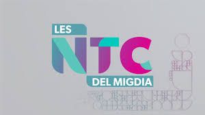 Gracias a medios de comunicación como Las noticias de mediodía, de À Punt, la televisión y radio autonómicas, nos está llegado más ayuda en forma de libros para nuestra biblioteca. Imagen: À Punt.