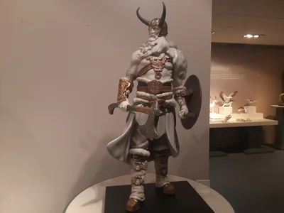 Odín, dios principal de la mitología nórdica, en el Museo Lladró de Valencia